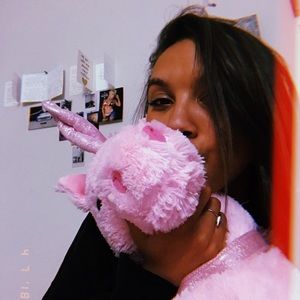 Meet your Posher, Summer